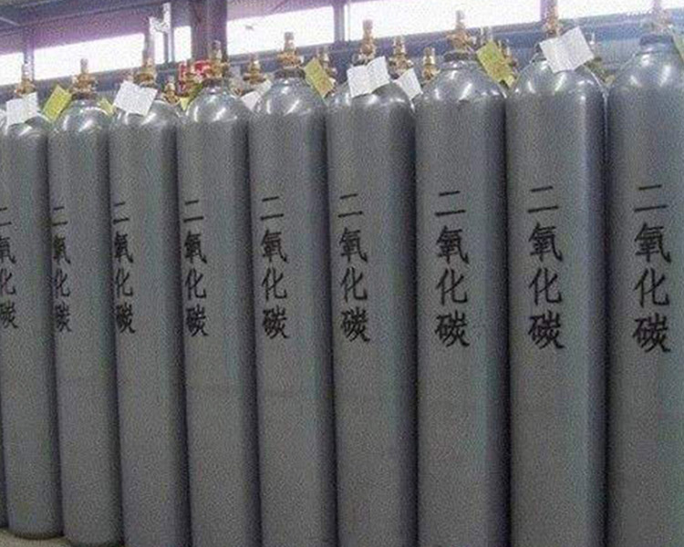 山西永固氣體給您講講，氣瓶使用中應該注意的事項